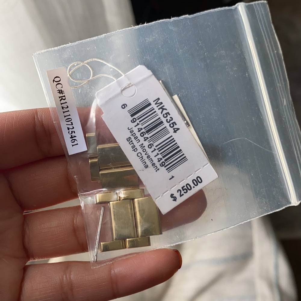 Unisex Micheal Kors Watch